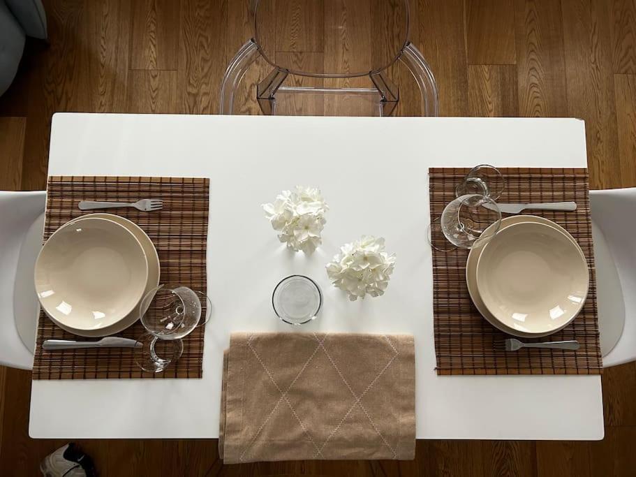 Interno4Home: In Centro Storico Con Posto Auto แฟร์รารา ภายนอก รูปภาพ