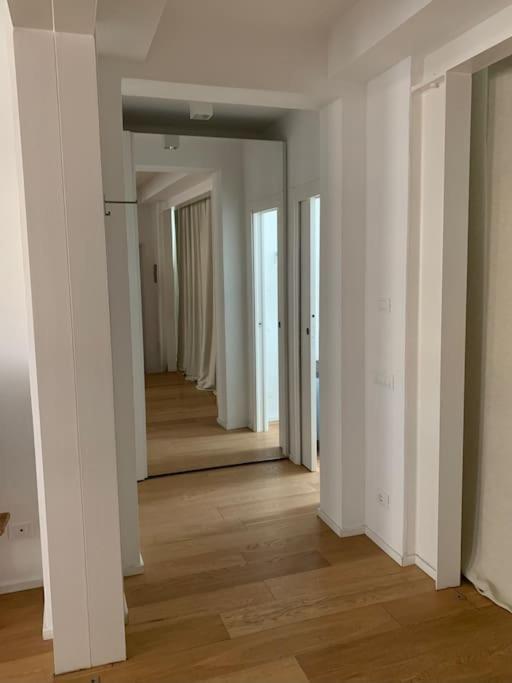 Interno4Home: In Centro Storico Con Posto Auto แฟร์รารา ภายนอก รูปภาพ
